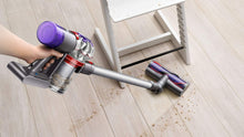 Load image into Gallery viewer, Dyson V7 Advanced Cordless Vacuum
