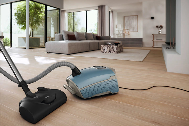 Miele Guard L1 Canister Vacuum Cleaner with Bag