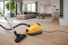 Load image into Gallery viewer, Miele Guard S1 Canister Vacuum Cleaner with Bag
