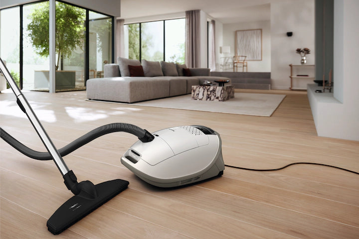 Miele Guard M1 Parquet XL Canister Vacuum Cleaner with Bag